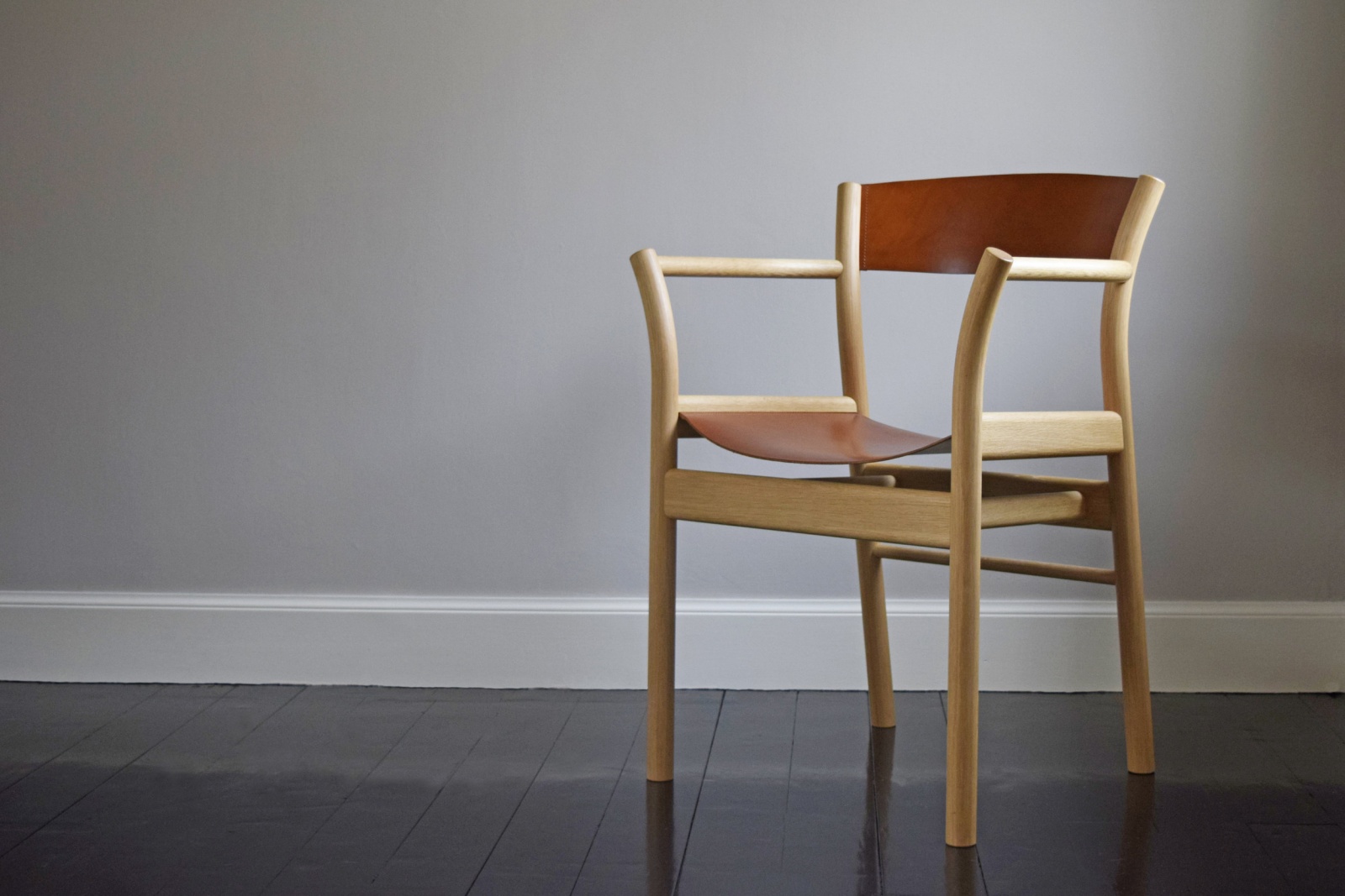 namon gaston oxbow chair scottish furniture makers association exhibition custom lane